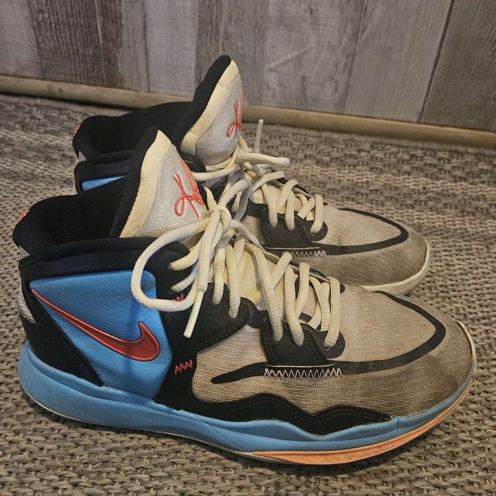 Nike Kyrie 8 Infinity SE BG White Citron Tint Baltic Blue. 8 Womens